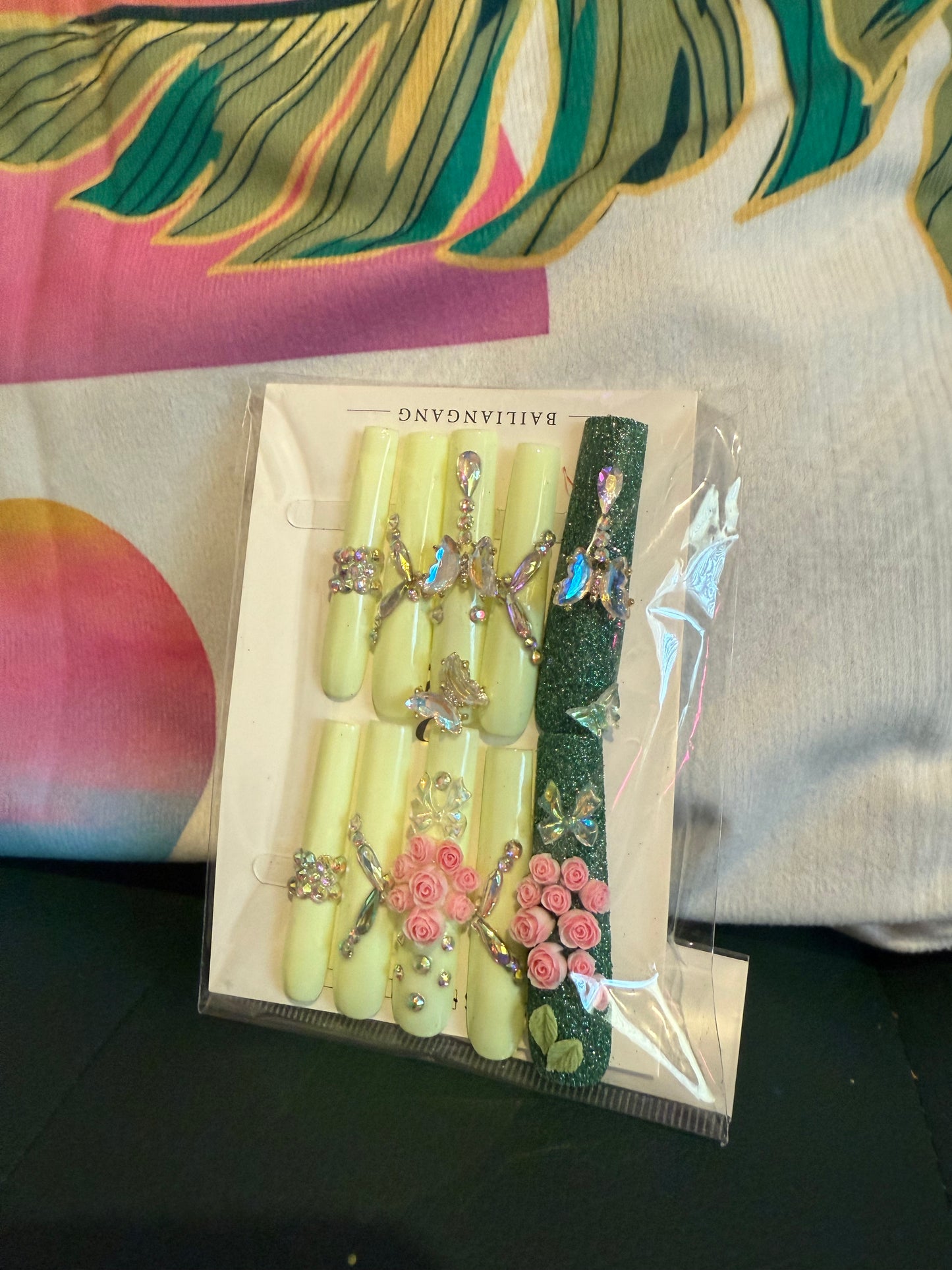 Extra Long Diamond Floral Goddess 10pcs Nail Set