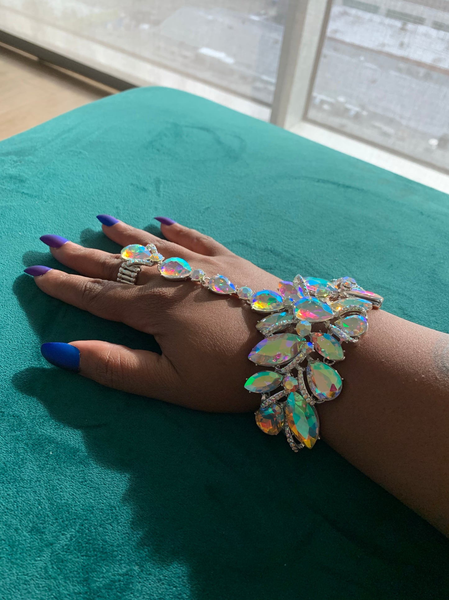 Crazy Drip 💧Crystals Chain Bracelet