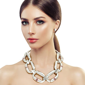 Open image in slideshow, Silver Chunky Quilt Texture Link Chain
