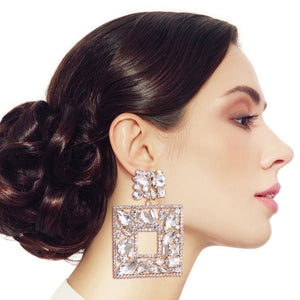 Open image in slideshow, Elegant Gold Crystal Square Earrings
